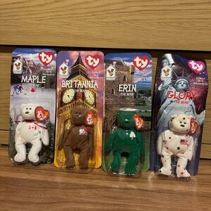 Full Boxed Vintage Set Mcdonalds TY Bear collection